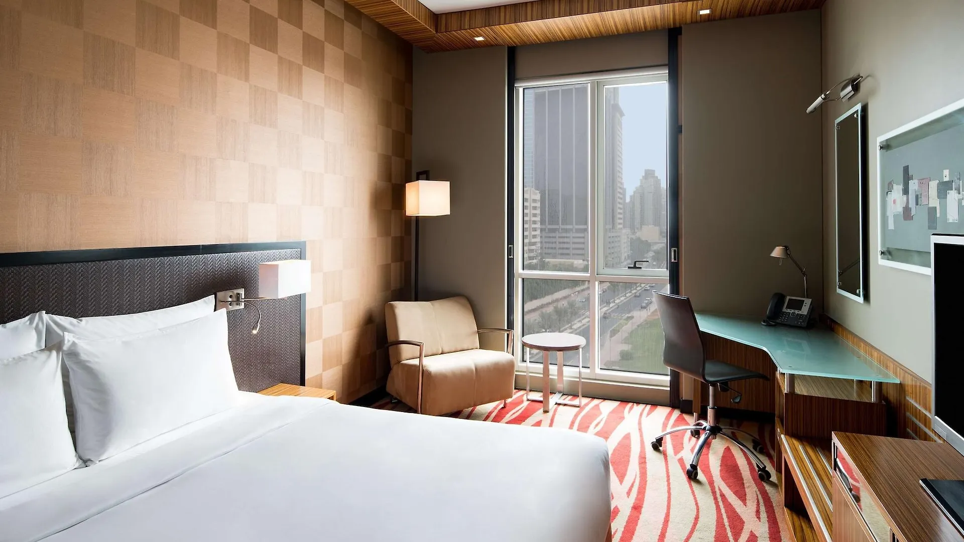 Radisson Blu Hotel, Dubai Media City 4*,
