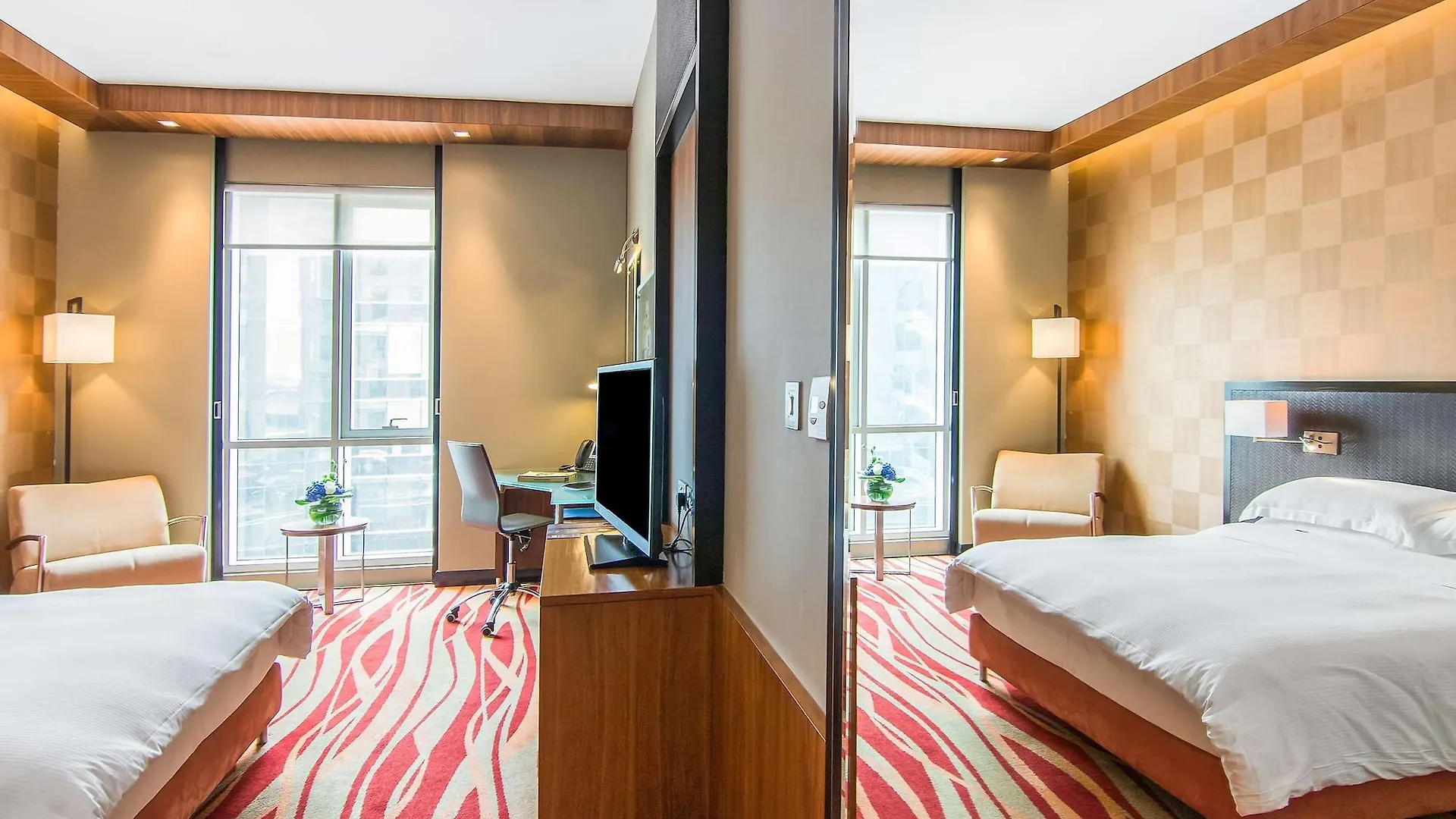 Radisson Blu Hotel, Dubai Media City Hotel